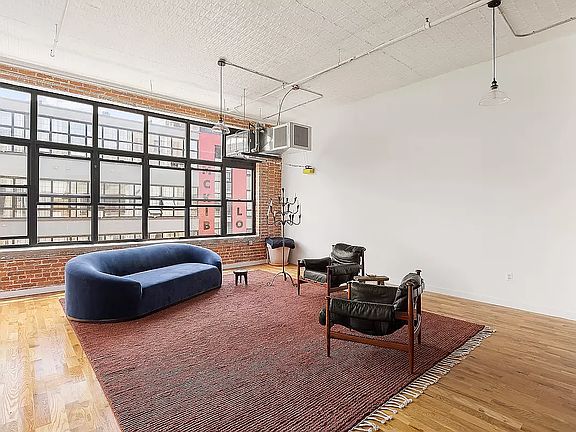 5th image of 260 Moore St APT 403