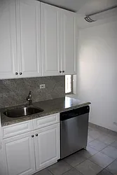 Rented by Michael K Namm Associates