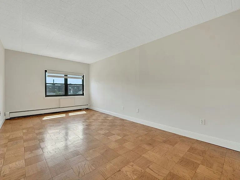 Elide House (2 Park) — Photo 16