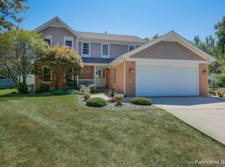 314 Chesapeake Ln, Bloomingdale, IL
