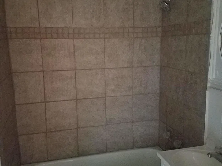 2322 Englewood Ct — Photo 6