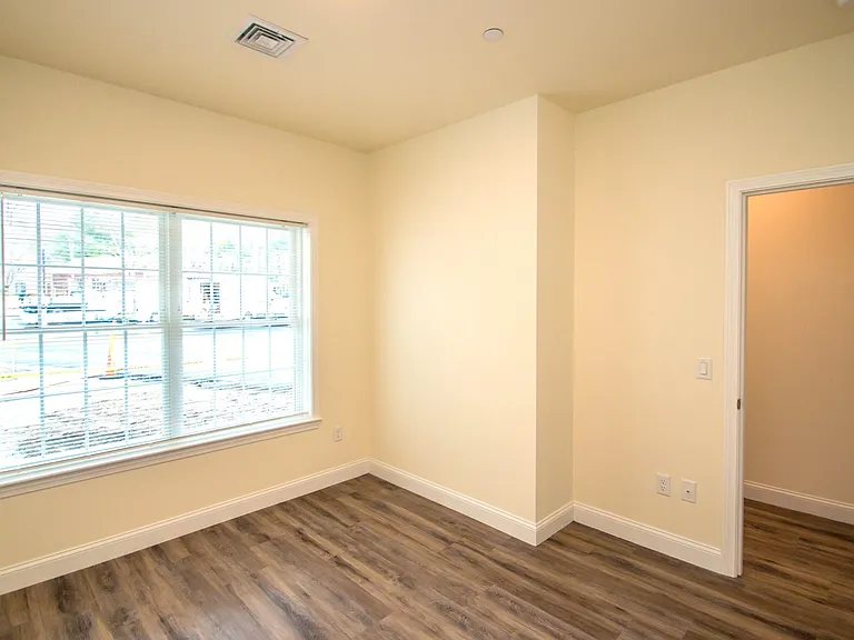 30 Alpine Place Dr #104 — Photo 10