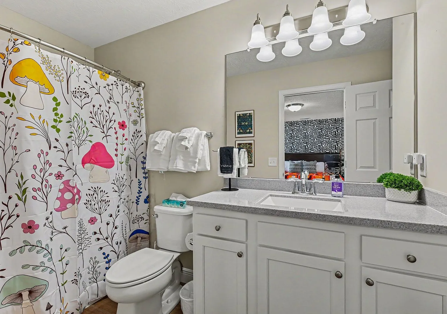 New & Modern 3BR/2BA | Family-Friendly Wilmington — Photo 4