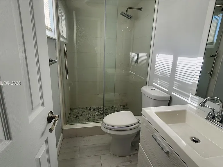 981 Hillcrest Ct #114 — Photo 13