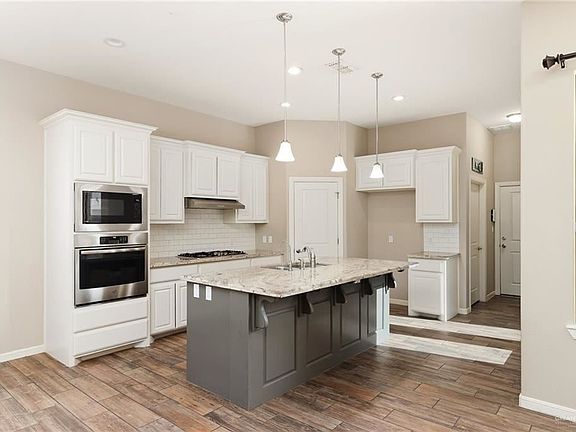 5th image of 5213 Lost Creek Ln