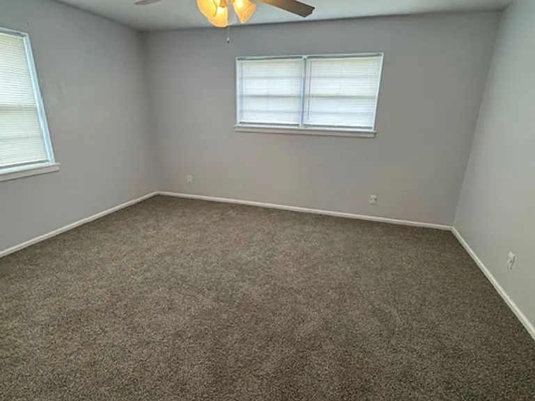 1281 N Willis St — Photo 14
