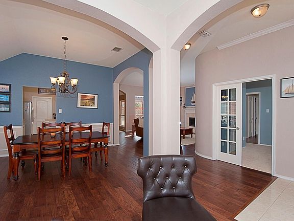 5th image of 4548 Postbridge Dr