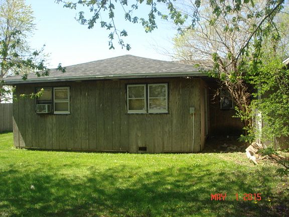 5th image of 1421 Marigold Dr