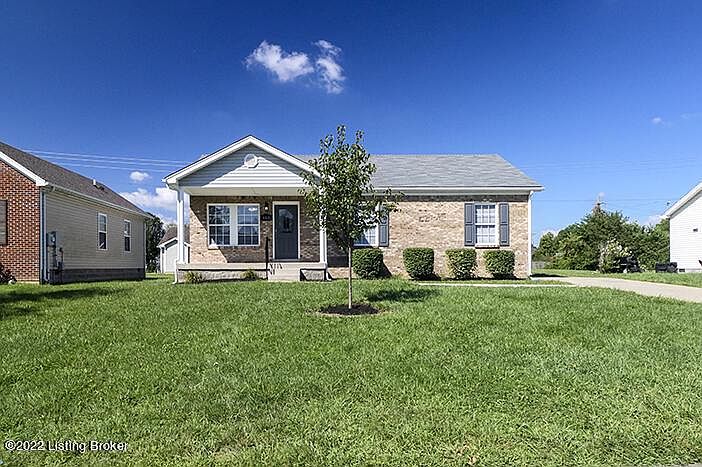 1st image of 155 Deerfield Ct
