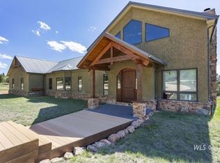 520 Bear Ridge Rd, Westcliffe, CO 81252