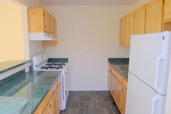 Rented by Citi Habitats | media 29