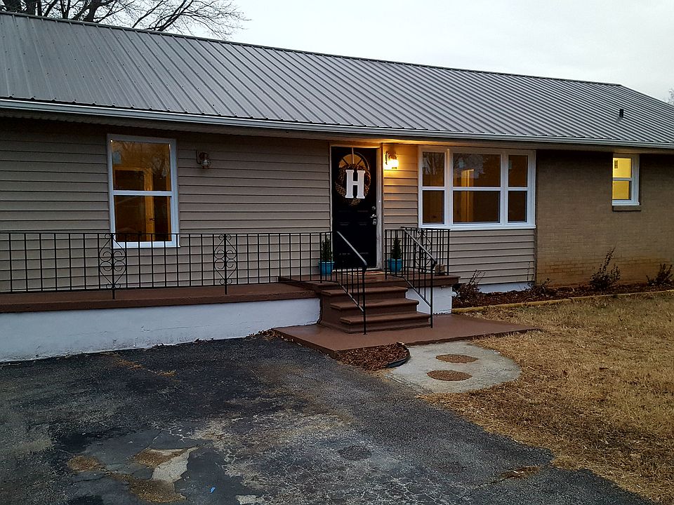 1st image of 112 Hillcrest Ln