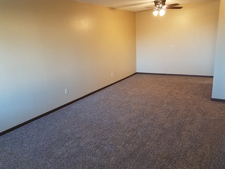 2269 Chaney Rd — Photo 4