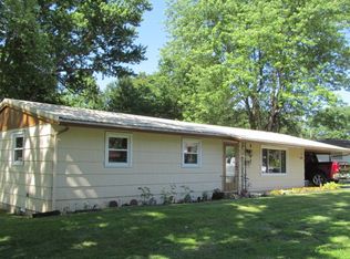 2207 Sunny Ln, Lawrenceville, IL 62439