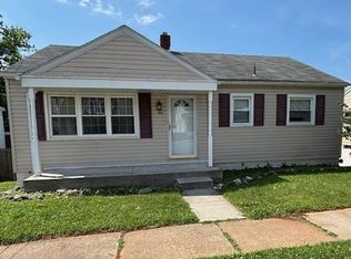 45 W High St, Windsor, PA 17366