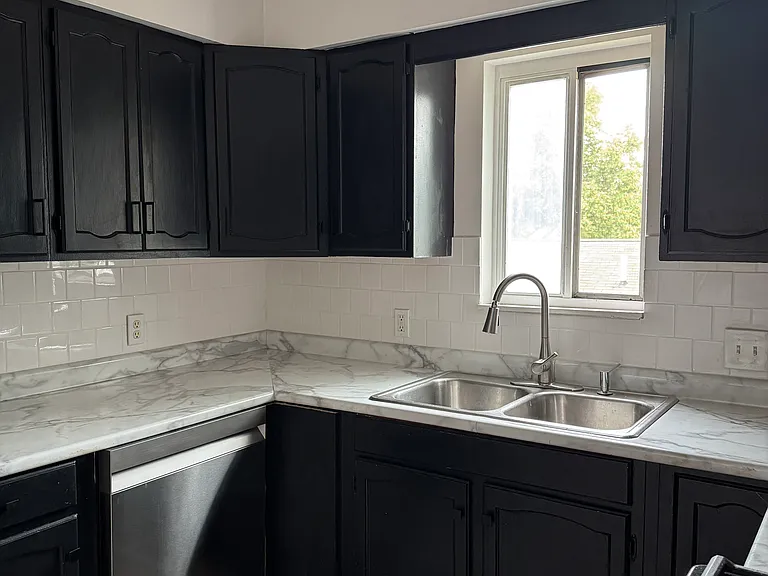 2520 Noel Ave SW — Photo 9
