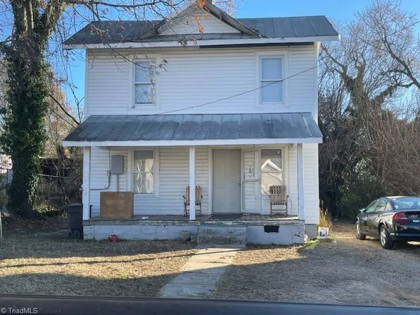 1225 Redding Dr, High Point, NC 27260