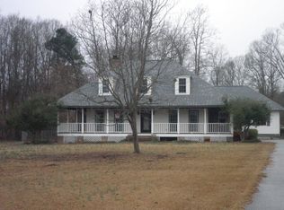 2666 Walnut Ln, Nashville, NC 27856