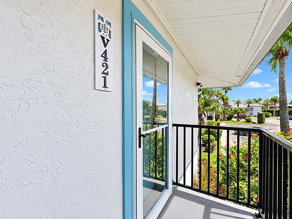 3rd image of 2400 S Ocean Drive #V421