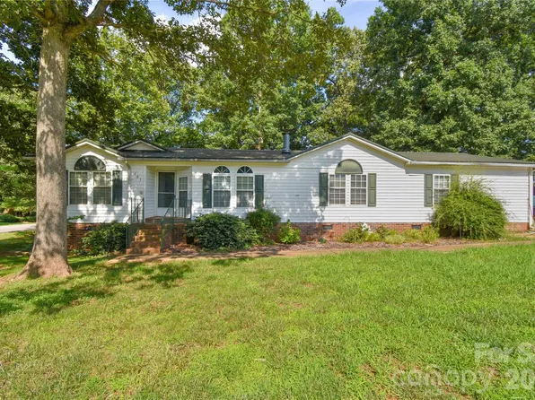 103 Key West Ln, Mooresville, NC 28115