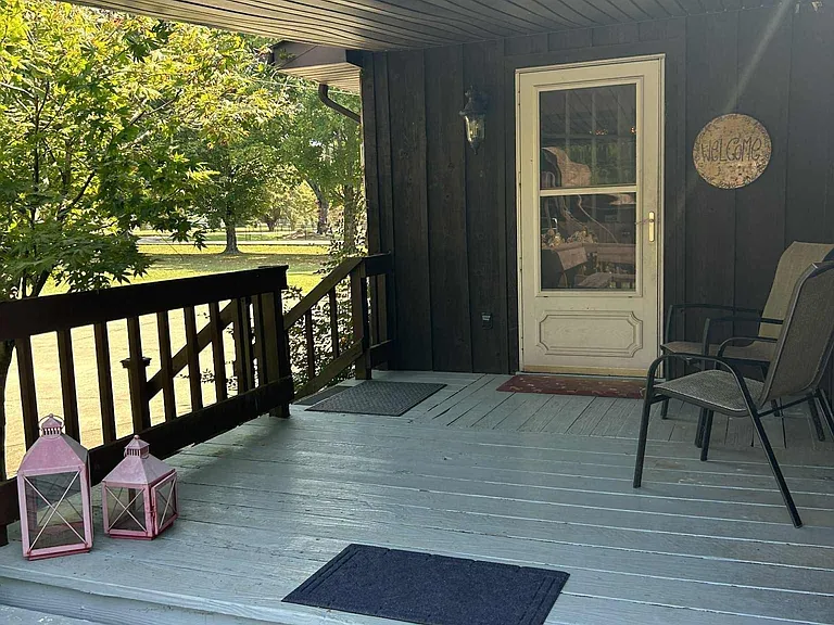 17835 Oakdale Rd — Photo 20