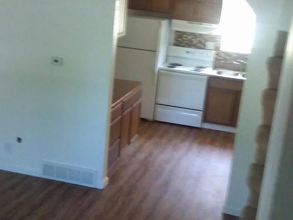 5th image of 5060 W 8th Ave #5060