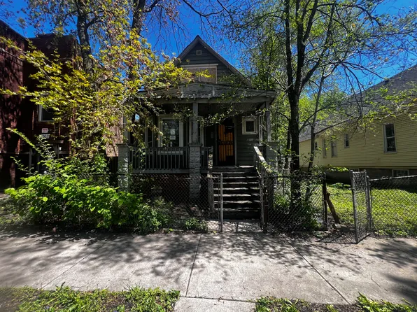 7003 S Elizabeth St, Chicago, IL 60636