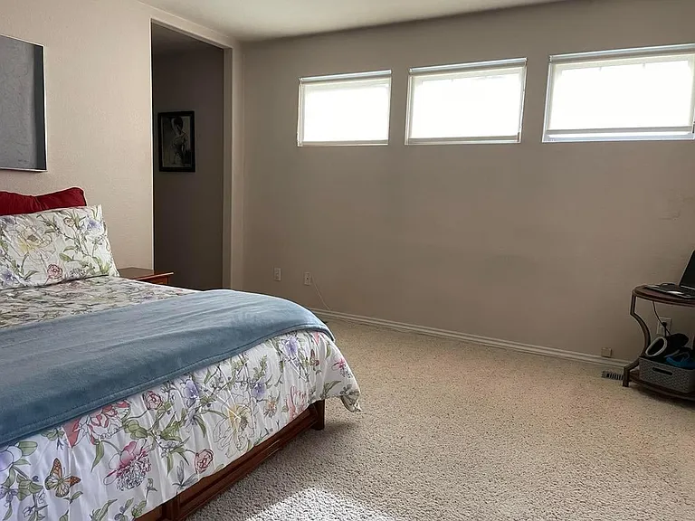 4513 Songglen Cir — Photo 2