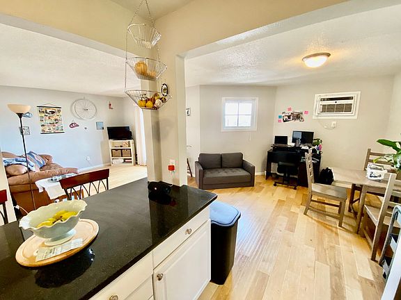 5th image of 315 Buchanan St NE APT 8