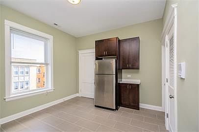 3rd image of 2352 N Drake Ave #002