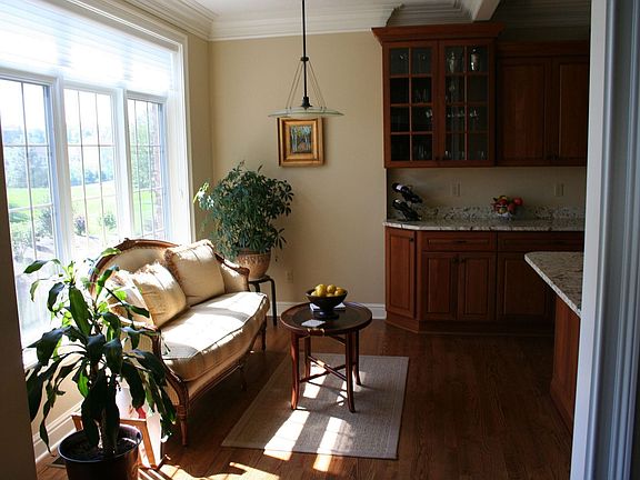 Sunlit Breakfast Nook