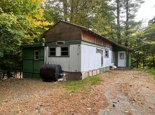 11 Winding Hill Rd, Brattleboro, VT 05301