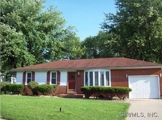 2130 Broadway, Highland, IL 62249