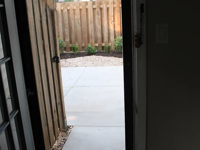 168 Oberlin Ter — Photo 4