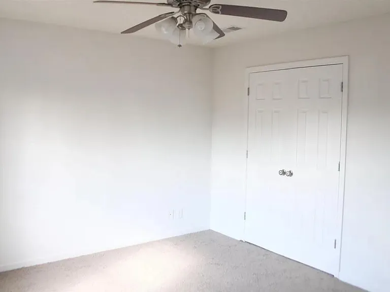 3251 Tower Dr — Photo 3