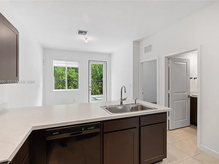 1385 NW 208th Ter #1385 — Photo 16