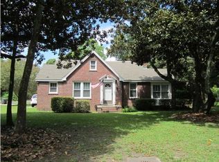 403 Wappoo Rd, Charleston, SC 29407