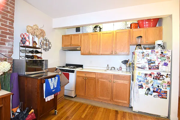 Rented by Manhattan Spaces | media 11