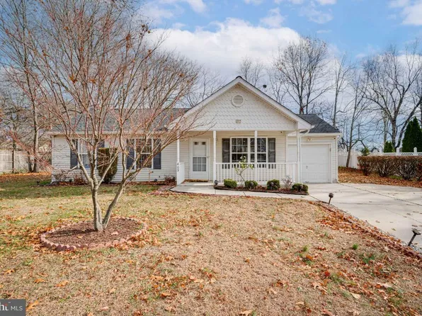 409 Oak Ave, West Berlin, NJ 08091