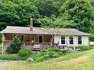 4904 Ramp Rd, Sandstone, WV 25985