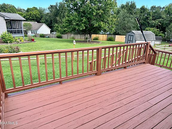 5th image of 1308 Carowinds Cir