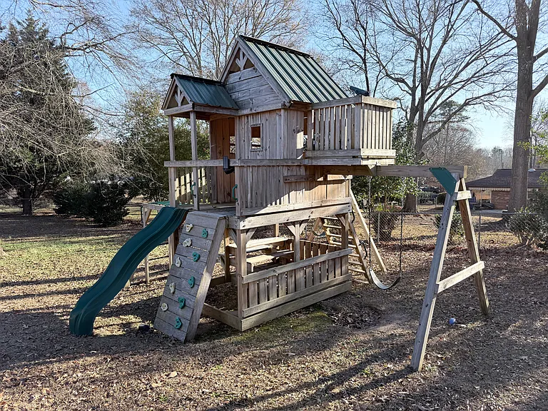 217 Ridgecrest Way — Photo 38