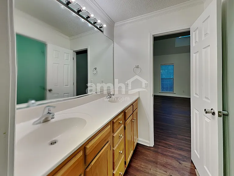 3104 Meadowland Ter — Photo 13