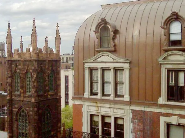 41 Fifth Avenue image 1 of 7