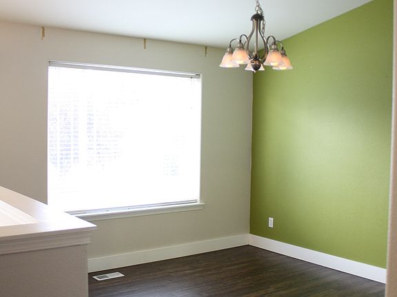 2nd image of 16118 92nd Ave E