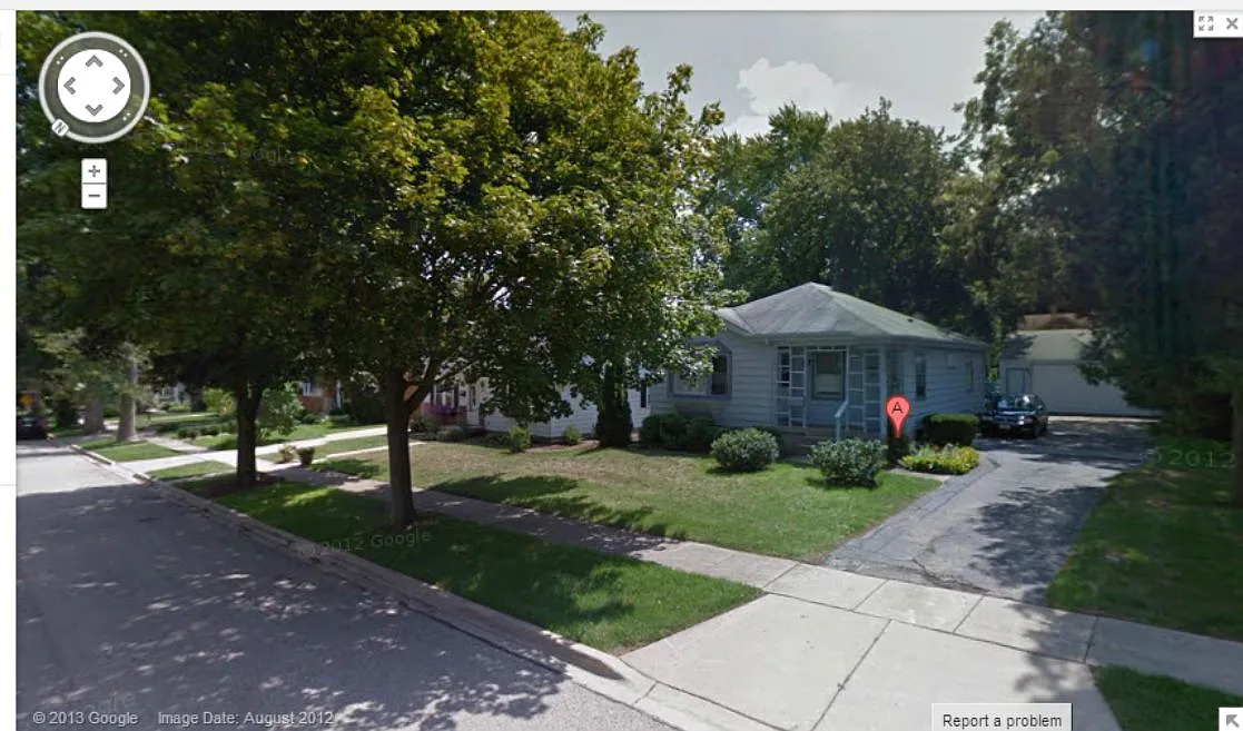 87 Edwards St photo 1