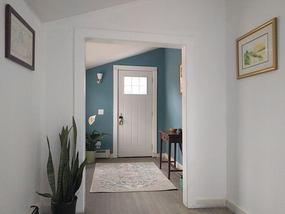 1st image of 38 Fort Pond Blvd