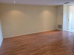 2886 Fernley Dr E APT 24, West Palm Beach, FL 33415