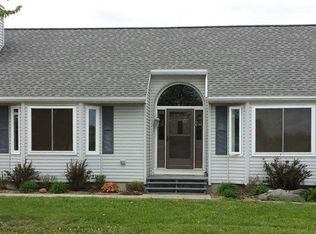 415 Van Buren St, Osage City, KS 66523