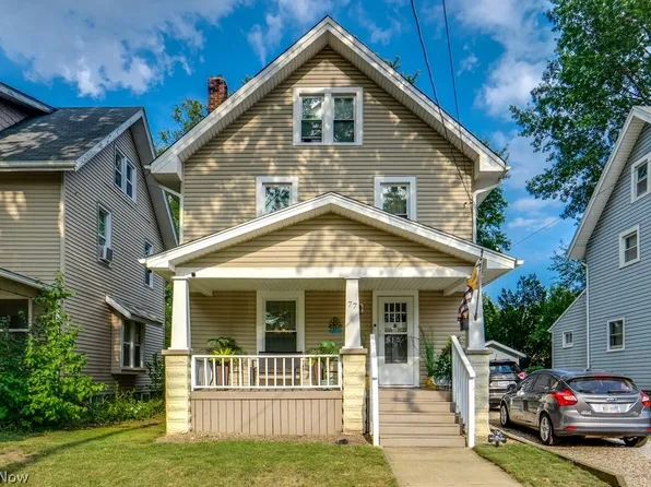 77 Devonshire Dr, Akron, OH 44312